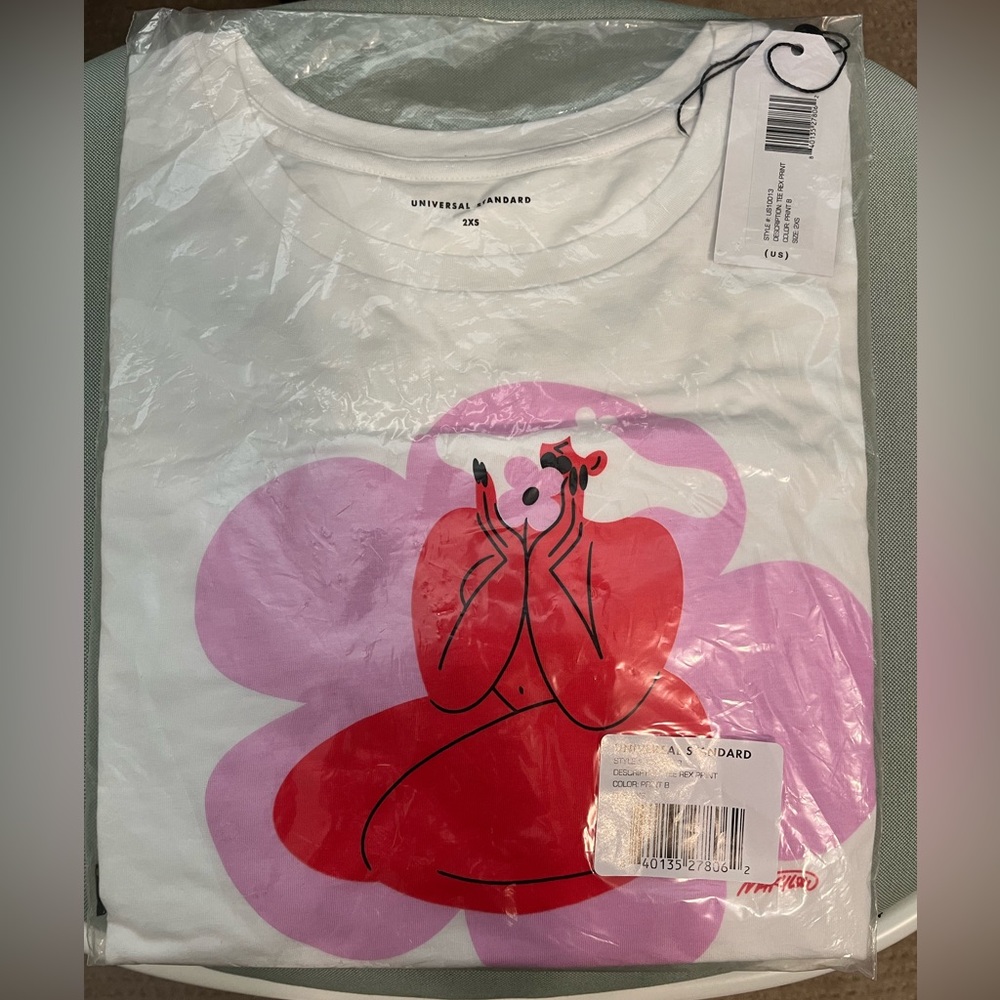 Universal Standard Tee Rex Print- Size 2XS (M)
